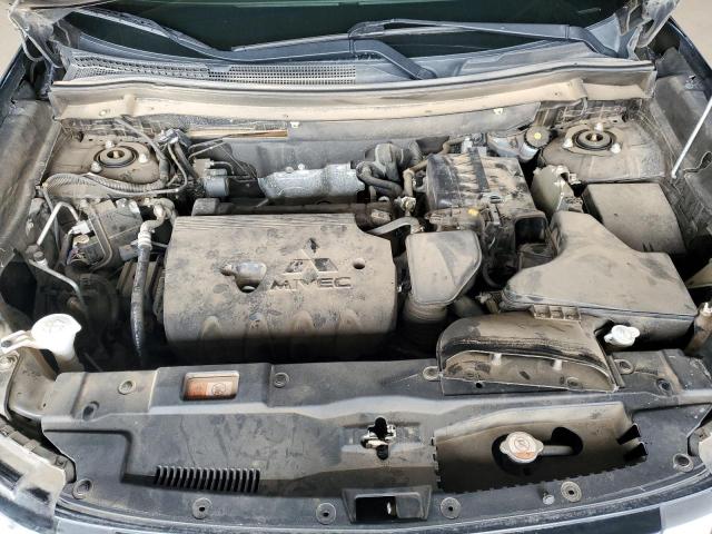 JA4AD2A37KZ015858 Mitsubishi Outlander Es