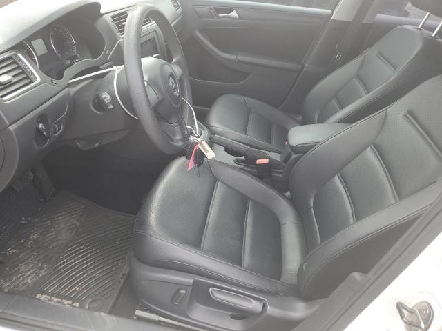 3VWD17AJ3EM382511 Volkswagen JETTA SE