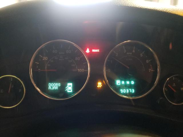 1C4HJWDG4EL174525 Jeep Wrangler Unlimited Sport