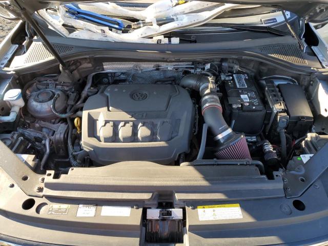 3VVCB7AX8NM011135 Volkswagen Tiguan Se R-line Black