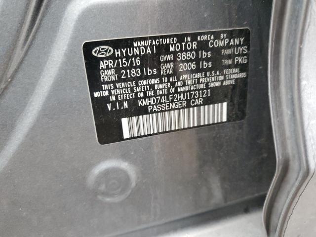 KMHD74LF2HU173121 Hyundai ELANTRA SE