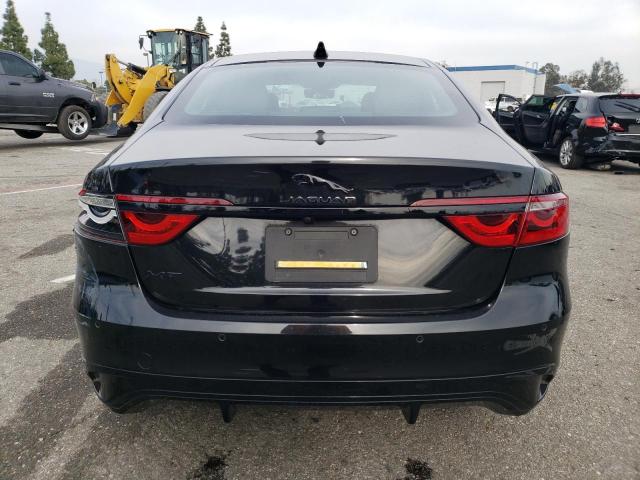 SAJBG4FX7MCY89112 Jaguar Xf Se