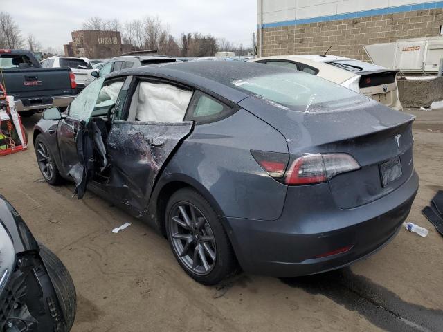 5YJ3E1EB7NF349809 Tesla MODEL 3