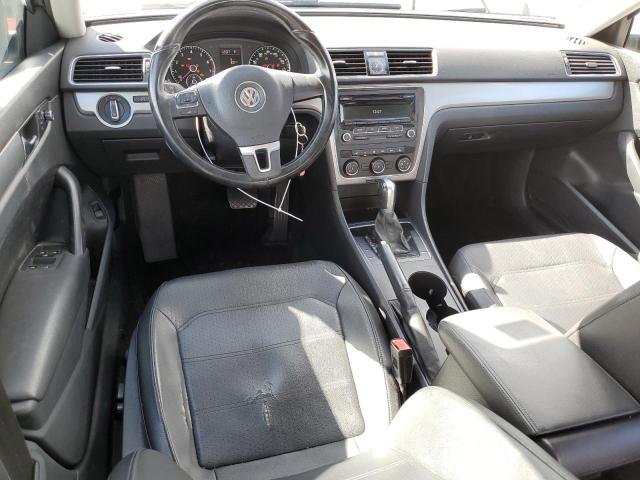 1VWAT7A35FC049986 Volkswagen PASSAT S