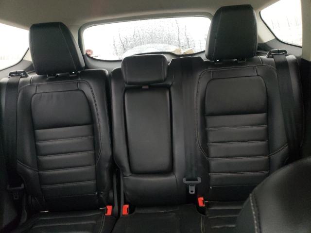 1FMCU9HD2JUA45881 Ford ESCAPE SEL