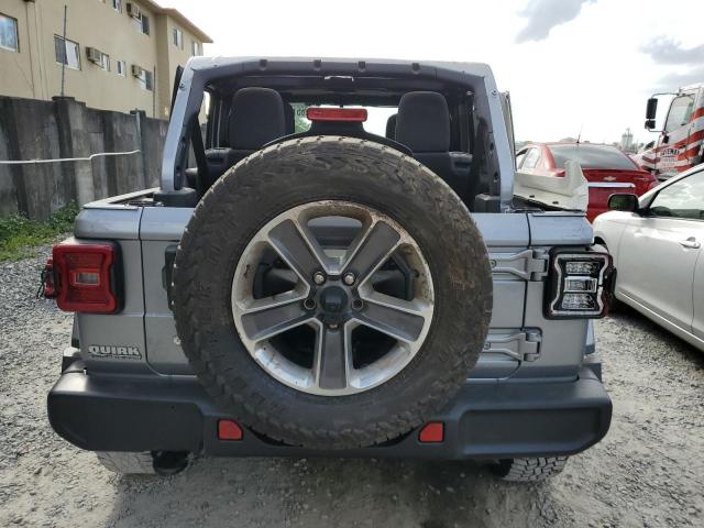 1C4HJXDG8JW261391 Jeep Wrangler Unlimited Sport