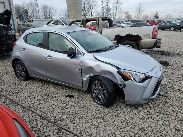 3MYDLBJV1LY702953 Toyota YARIS LE