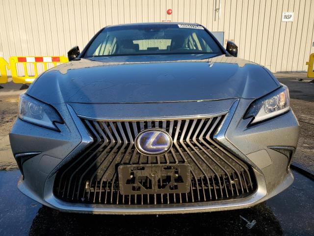 JTHB21B1XK2028229 Lexus ES 300H