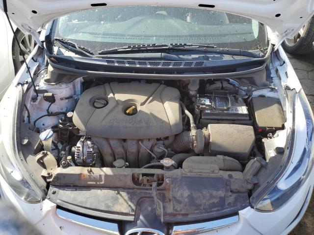 5NPDH4AE9GH765037 Hyundai ELANTRA SE