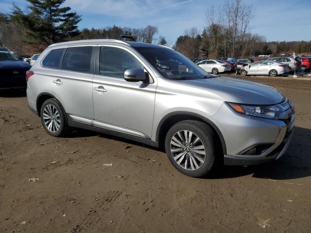 JA4AZ3A37LZ037996 Mitsubishi Outlander Se