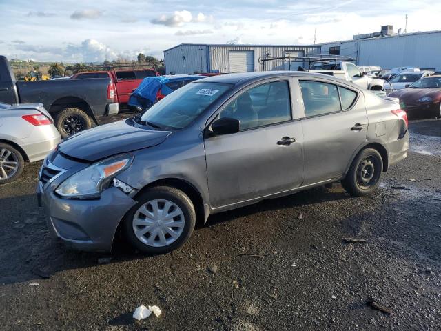 2017 Nissan Versa S მანქანა იყიდება აუქციონზე, vin: 3N1CN7AP1HL901723, აუქციონის ნომერი: 43682684