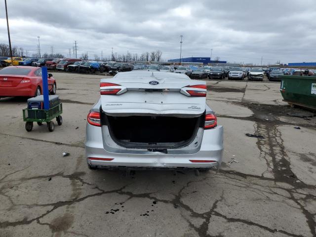 3FA6P0LU4KR167474 Ford FUSION SE