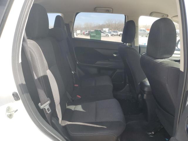 JA4AD2A36HZ052375 Mitsubishi Outlander Es