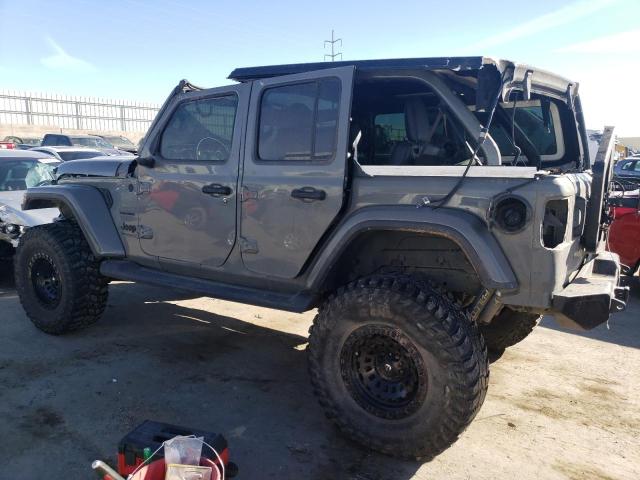 1C4HJXEG7JW249117 Jeep Wrangler Unlimited Sahara