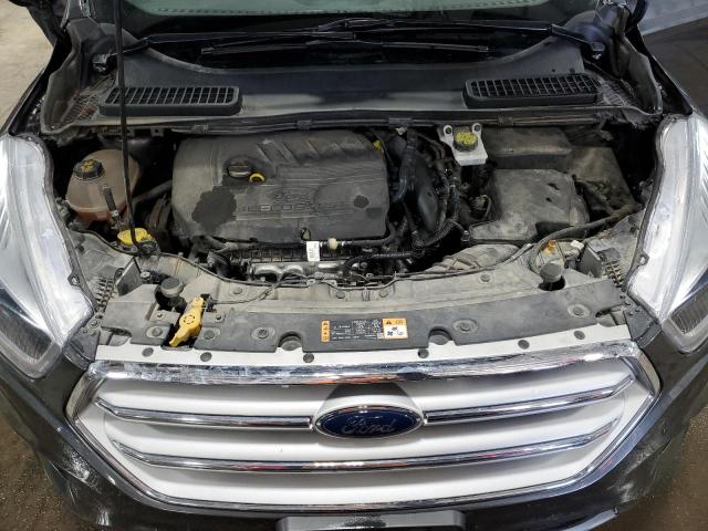 1FMCU9HD8JUC60147 Ford ESCAPE SEL