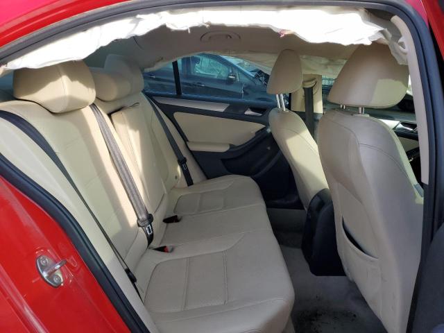 3VWD17AJ4FM326448 Volkswagen JETTA SE