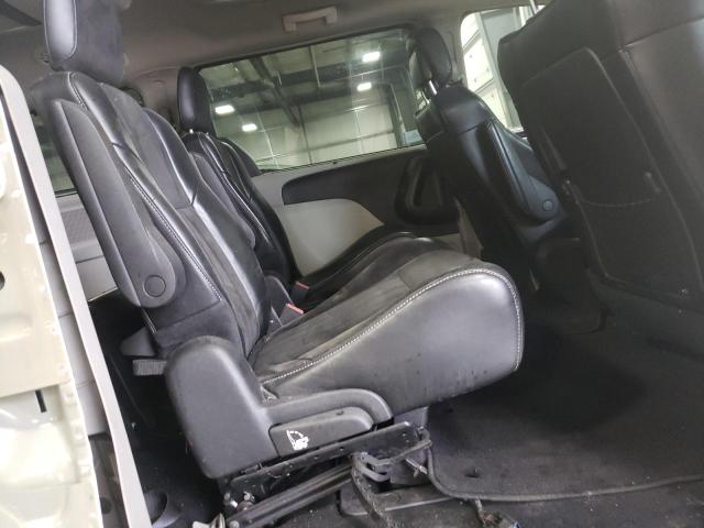 2C4RC1JG7GR247404 Chrysler Town & Country Limited