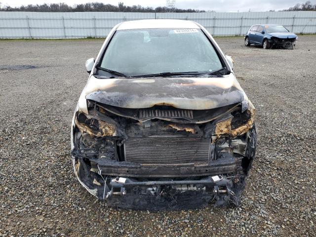 3HGGK5G54FM748166 Honda FIT LX