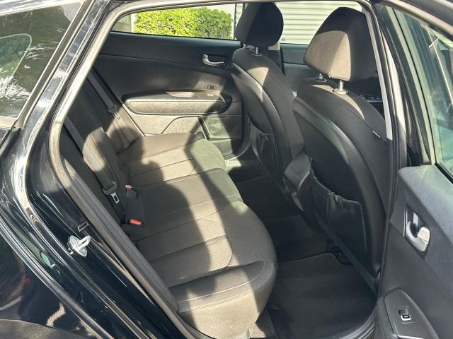 5XXGT4L39HG136012 KIA Optima Lx