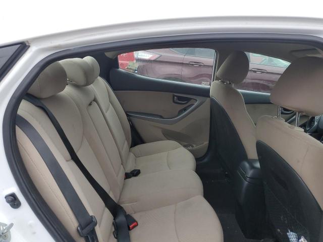 5NPDH4AE0GH764682 Hyundai ELANTRA SE
