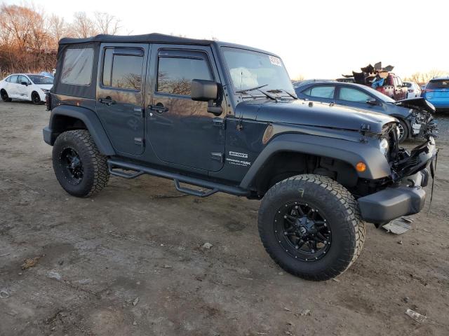 1C4BJWDG4JL863271 Jeep Wrangler Unlimited Sport