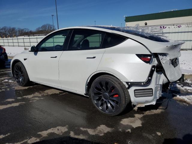7SAYGDEF6PF833111 Tesla Model Y