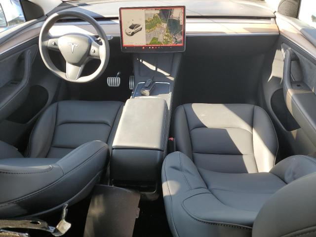 7SAYGDEF6PF833111 Tesla Model Y