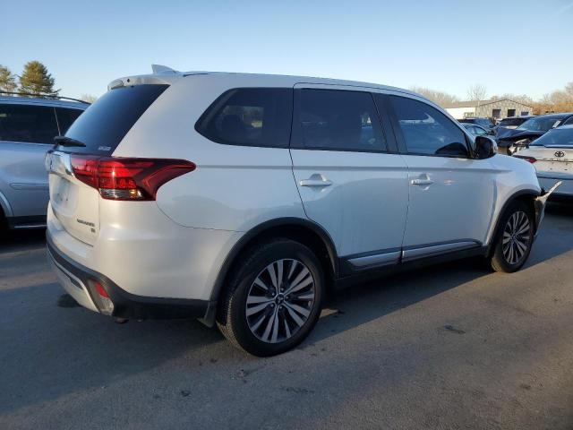 JA4AZ3A3XKZ016610 Mitsubishi Outlander Se