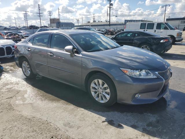 JTHBW1GG8F2091059 Lexus ES 300H
