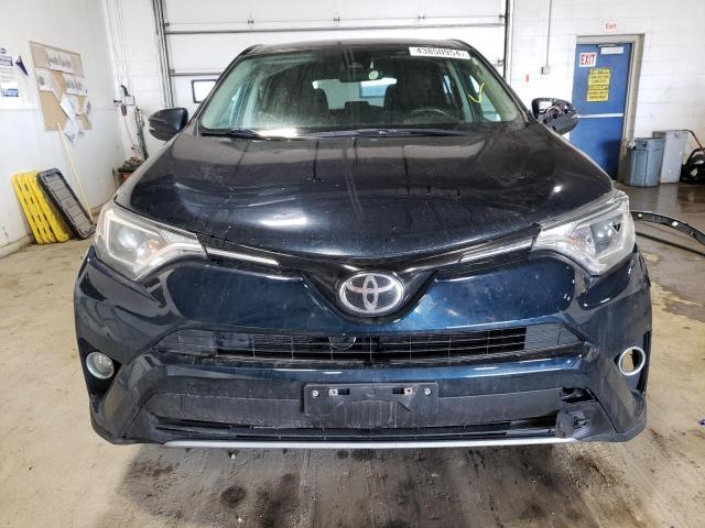 2T3RFREV2JW753914 Toyota Rav4 Adventure
