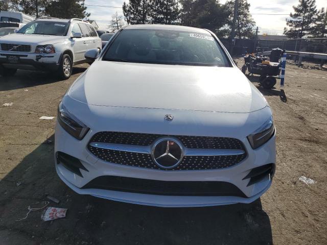 WDD3G4FB0LW036688 Mercedes-Benz A 220 4matic