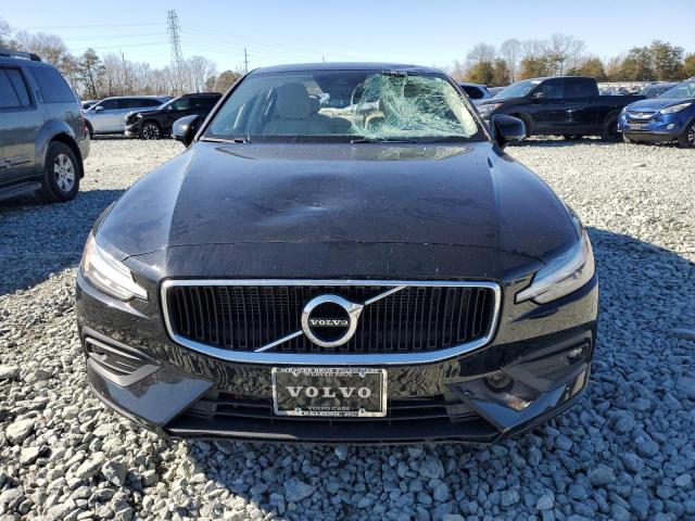 7JR102FKXMG093469 Volvo S60 T5 Momentum