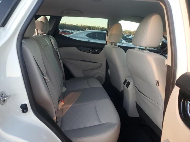 JN1BJ1CP0KW530136 Nissan Rogue Sport S