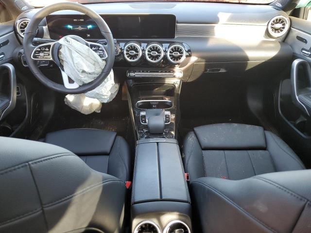 WDD3G4EB2LW038699 Mercedes-Benz A 220