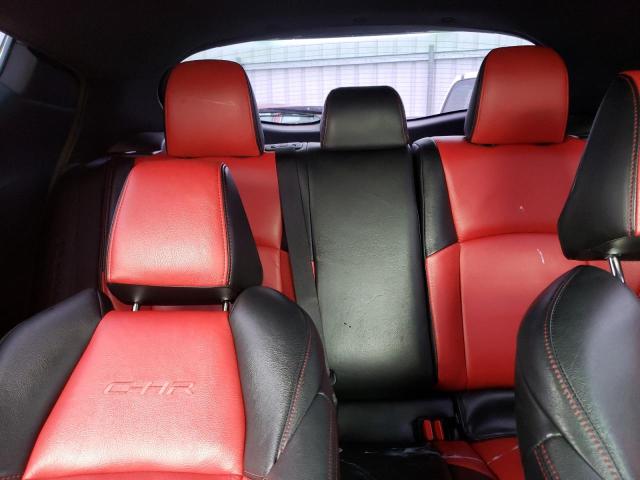 NMTKHMBX1JR047263 Toyota C-HR XLE