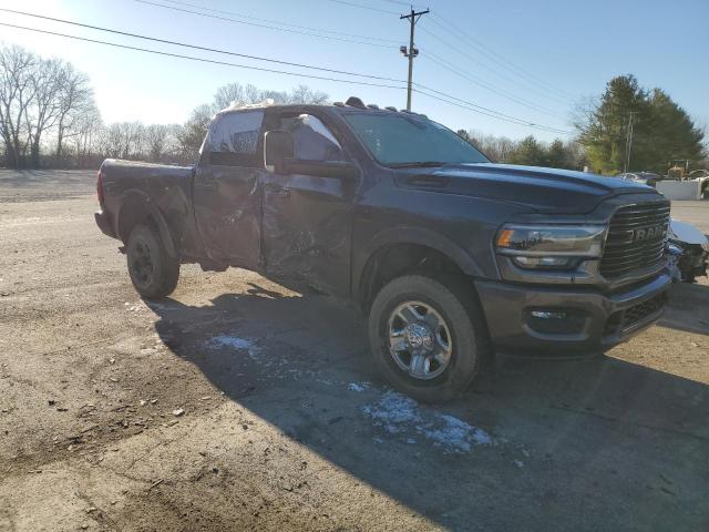 3C6UR5FL1NG366730 RAM 2500 Laie