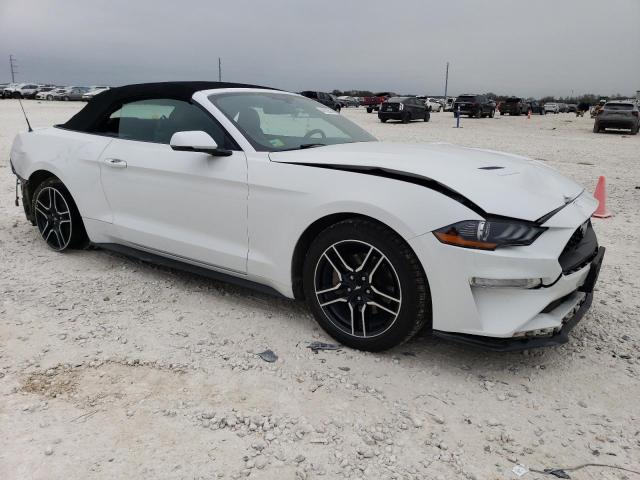 1FATP8UH8J5142839 Ford MUSTANG