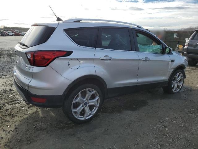 1FMCU9J98KUC32727 Ford Escape Titanium