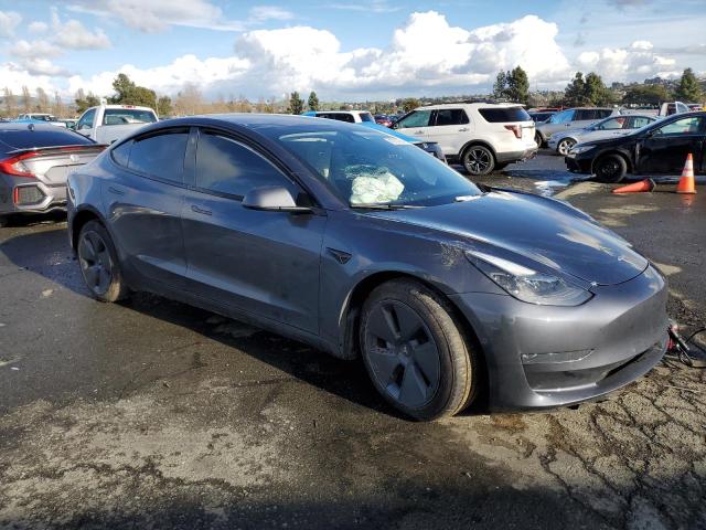 5YJ3E1EB2NF135617 Tesla MODEL 3