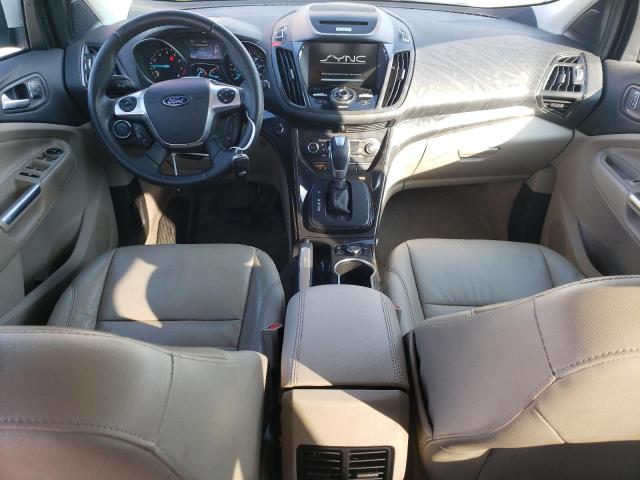 1FMCU0J98FUB92974 Ford Escape Titanium