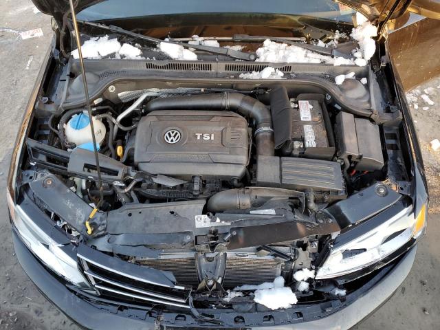 3VWD17AJ3FM338428 Volkswagen JETTA SE