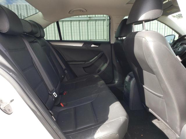 3VWDB7AJ4HM222252 Volkswagen JETTA SE