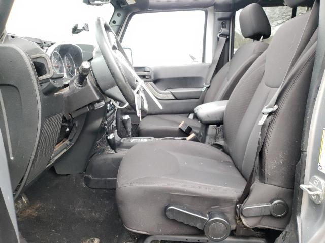 1C4BJWDG0EL315967 Jeep Wrangler Unlimited Sport