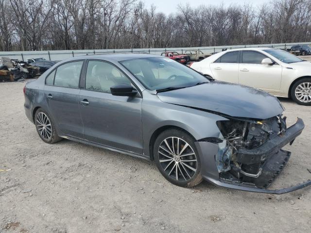3VWD17AJ4FM216354 Volkswagen JETTA SE