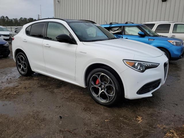 ZASPAKBN4N7D45893 Alfa Romeo STELVIO TI