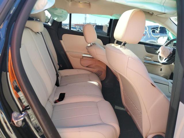 W1N4N4GB3NJ400713 Mercedes-Benz GLA 250