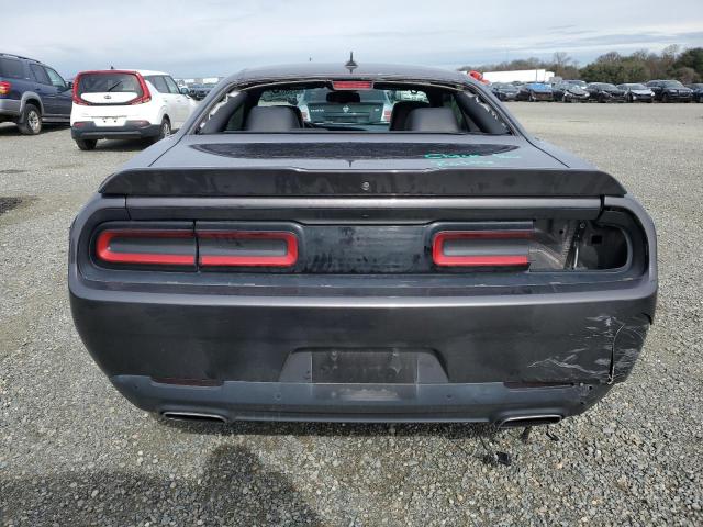 2C3CDZAG8JH199219 Dodge Challenger Sxt