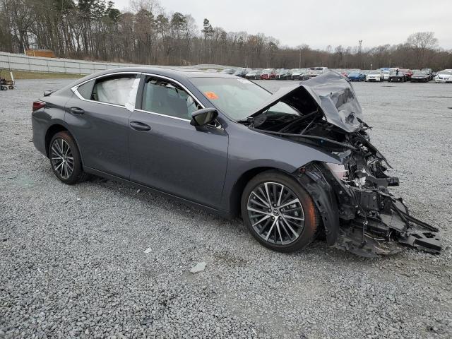 58ADA1C16PU032323 Lexus Es 300h Base
