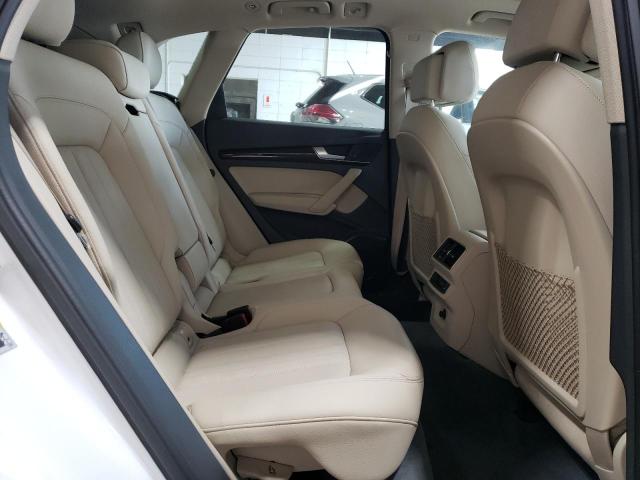 WA1BNAFY0J2231784 Audi Q5 Premium Plus