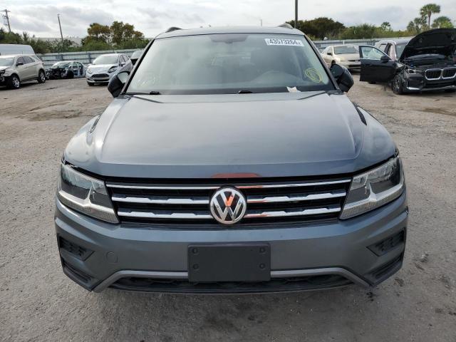 3VV2B7AX6JM103110 Volkswagen TIGUAN SE